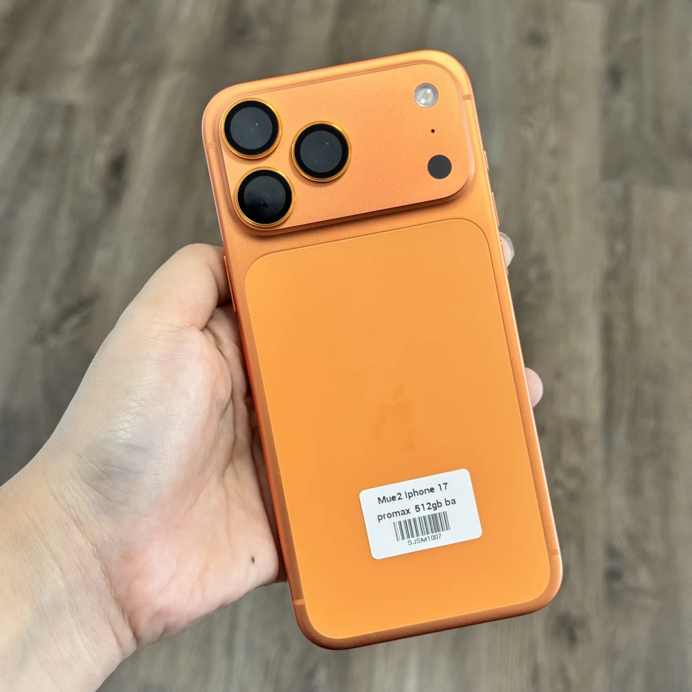 iPhone 17 promax 512gb bat93% Orange