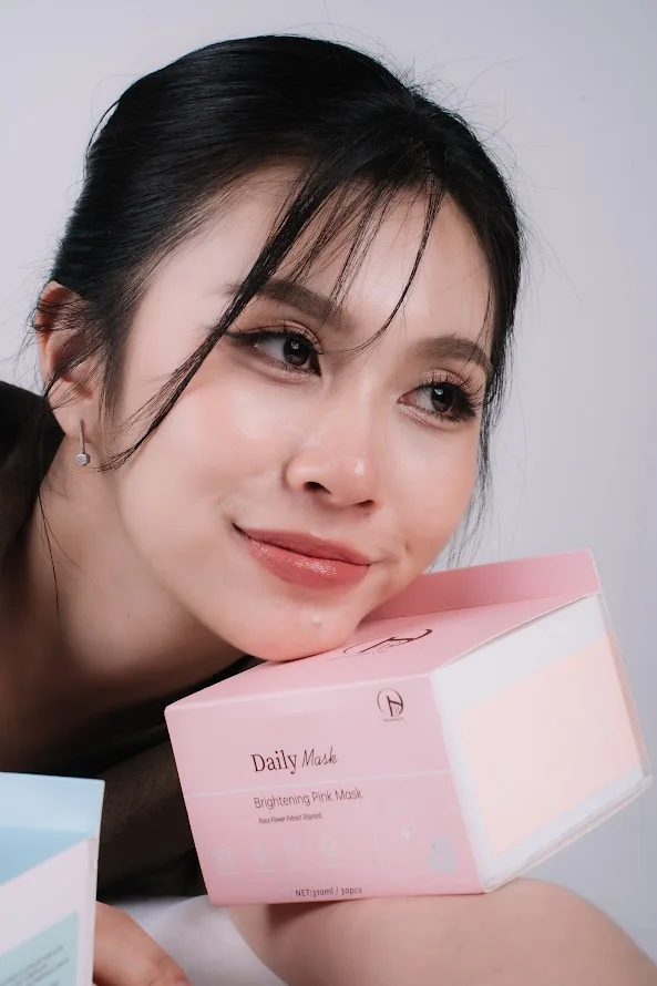 daily mask pink