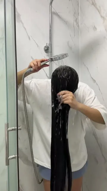 ສະຜົມ